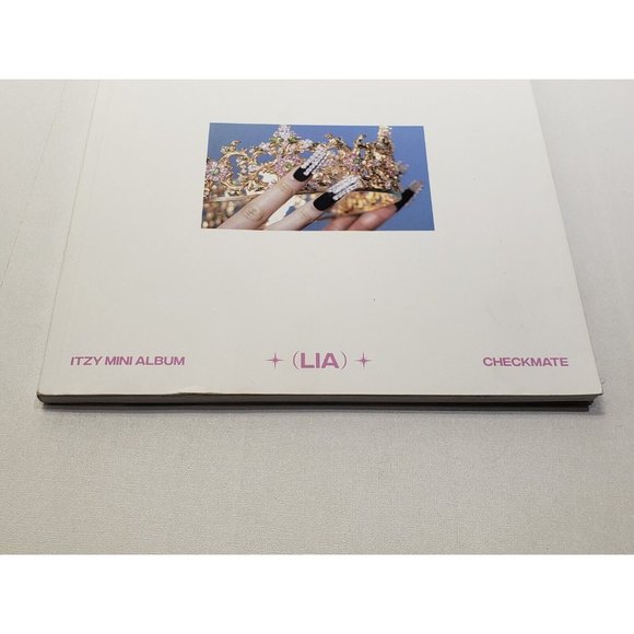 Itzy CheckMate - Itzy Mini Album- Version: LIA (2022, Target Exclusive, KPop) - Picture 3 of 9